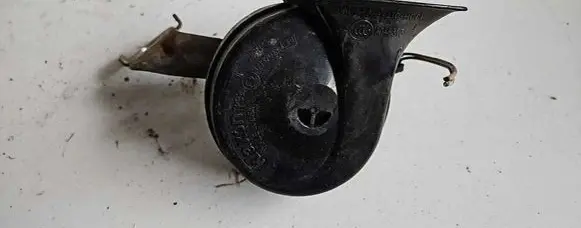 Skoda Octavia Mk1 (1U) Horn signal E20092018 A046313