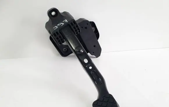 Volkswagen Polo V 6R Brake pedal 6R1721058
