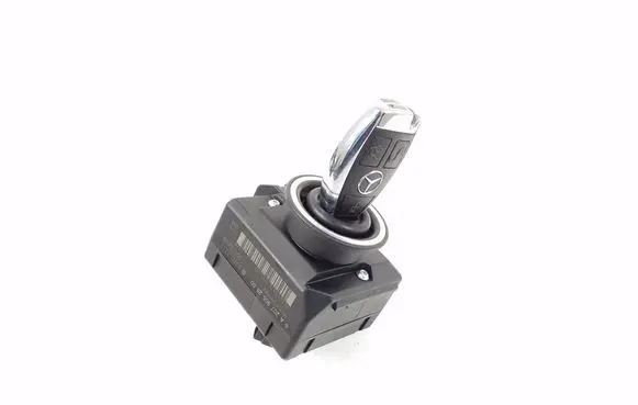 Mercedes-Benz E C207 W207 Ignition lock A2079052600