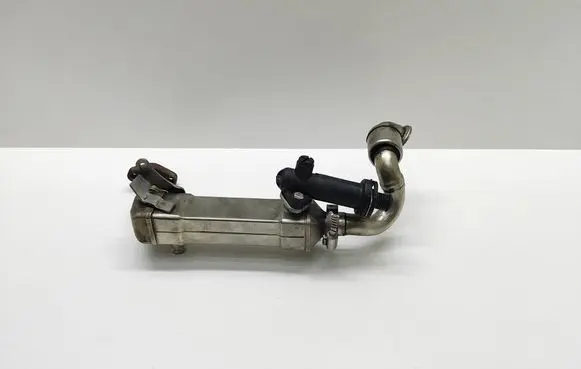 BMW 5 E60 E61 EGR valve cooler 7790065 7787870 11717790065