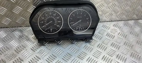 BMW 2 F22 F23 Speedometer (instrument cluster) 9382157 9232891
