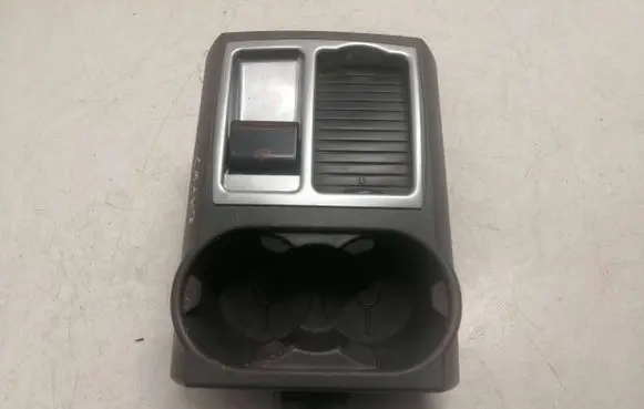 Ford C-MAX I Cup holder front 