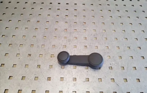 Ford Focus Rear door window winding handle 93BBF23342AD