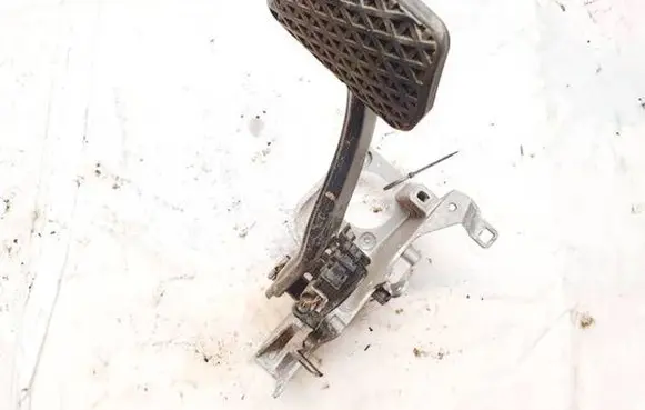 BMW X5 E53 Brake pedal 1165693 ht00.00.1.101