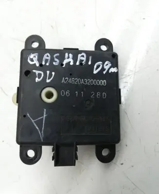 Nissan Qashqai Air flap motor/actuator A24820A3200000