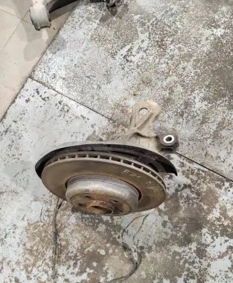 BMW 5 F10 F11 Rear wheel hub 6796100