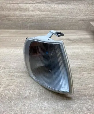 Volkswagen Polo III 6N 6N2 6NF Front indicator light 6N0953050C