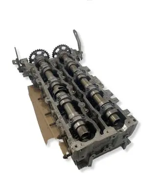 Mercedes-Benz Sprinter W906 Engine head R6510160201 R651016020125 1143M005E