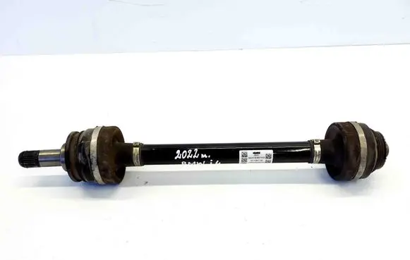 Rear driveshaft