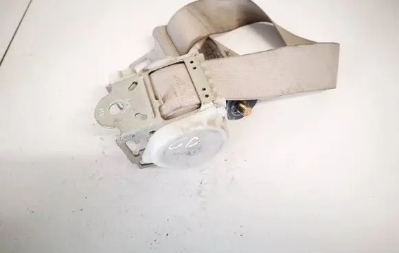 Subaru Impreza III Rear seatbelt 2024244