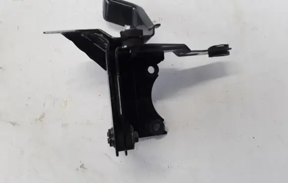 Renault Kadjar ABS pump bracket 478404EH0A