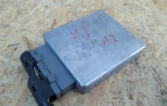 Ford Focus Engine control unit/module ECU 1S4F-12A650-XG