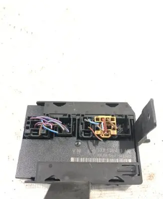 Skoda Octavia Mk2 (1Z) Door control unit/module 1K0959433AK S0401H030