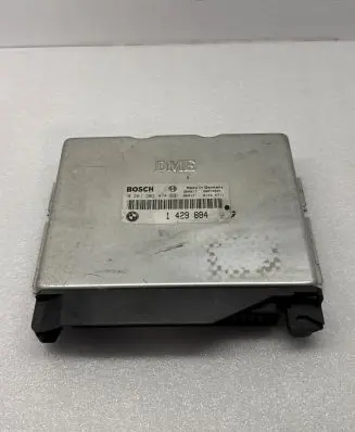 BMW 7 E38 Engine control unit/module 1429884 0261203474