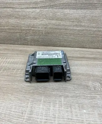 Mazda 3 I Airbag control unit/module BP4K57K30C 670001078801