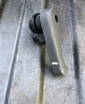 Hyundai i30 Engine bonnet (hood) release handle GHPA6GF30