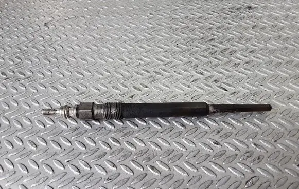 Audi A6 S6 C5 4B Glow plug 