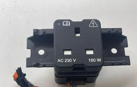 Land Rover Range Rover Sport L494 Tow bar electric socket JPLA14F724DC 2020111243