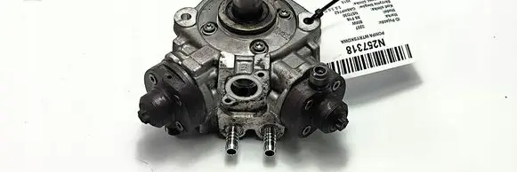 BMW X6 F16 Fuel injection high pressure pump 7823463
