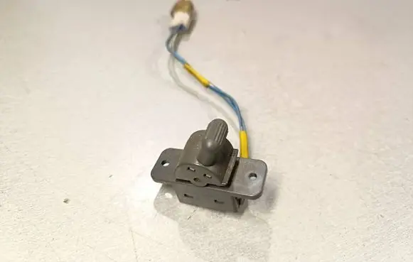 Mitsubishi Space Star Electric window control switch 192459