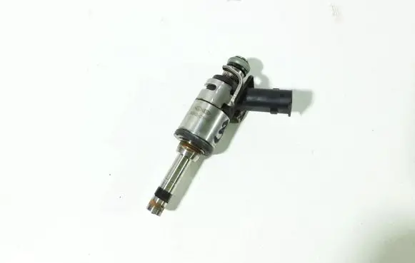 KIA Xceed Fuel injector 3531003HC0 9041080012 31000780