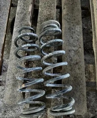 Skoda Yeti (5L) Rear coil spring