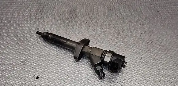 Fuel injector
