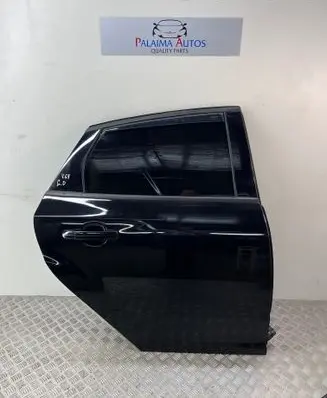 Ford Focus Rear door
