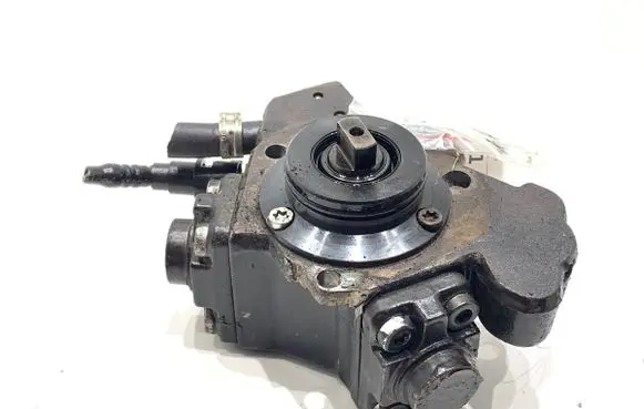 Opel Astra H Fuel injection high pressure pump
