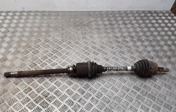 Fiat 500L Front driveshaft