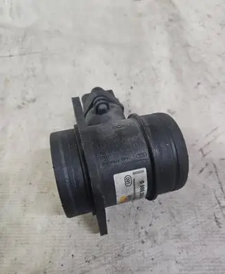Skoda Fabia Mk2 (5J) Mass air flow meter 038906461B 0281002531