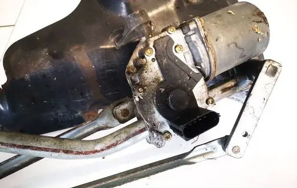 Ford Fusion Wiper motor 471328
