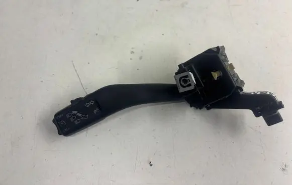 Skoda Octavia Mk2 (1Z) Indicator stalk 1KO953513G