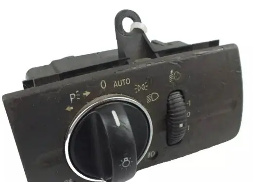 Mercedes-Benz E W211 Light switch 2115450904
