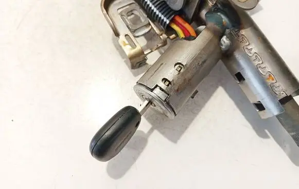 Renault Scenic I Ignition lock