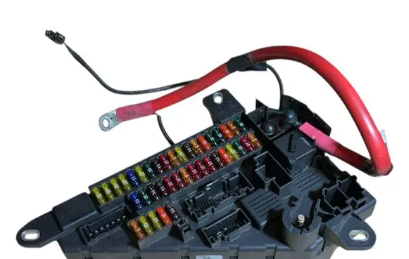 BMW 5 E60 E61 Fuse module 9138830 913883001 518956057