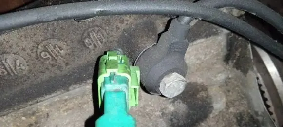 Audi A4 S4 B6 8E 8H Detonation knock sensor 