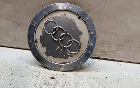 Audi A4 S4 B6 8E 8H Original wheel cap 4B0601165J