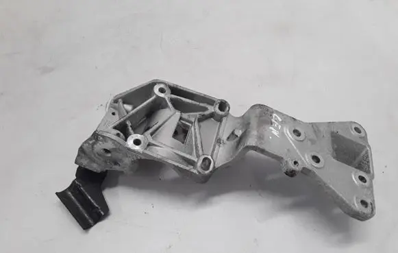 Generator/alternator bracket