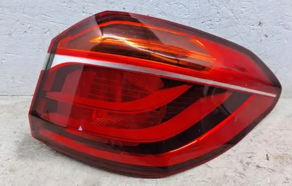 BMW 2 F46 Rear/tail lights 7491346