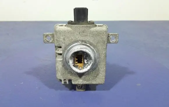 Honda Accord Voltage converter/converter module 