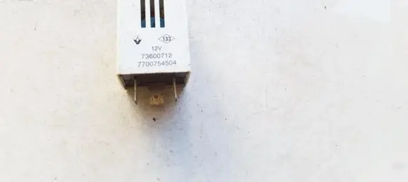 Renault Laguna I Other relay 7700754504 73600712