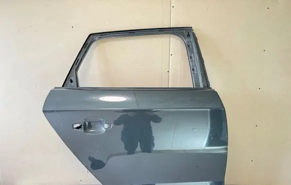 Audi A3 S3 8V Rear door