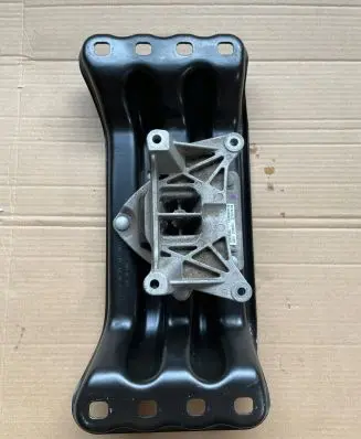 Mercedes-Benz GLC X253 C253 Gearbox mounting bracket 2132400802