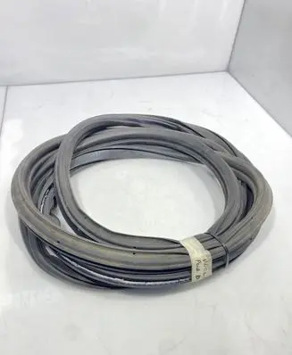 Volkswagen Crafter Front door rubber seal 