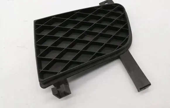 Mazda Premacy Fog light bracket B25D50C21