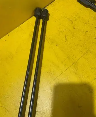 Opel Corsa D Tailgate strut 