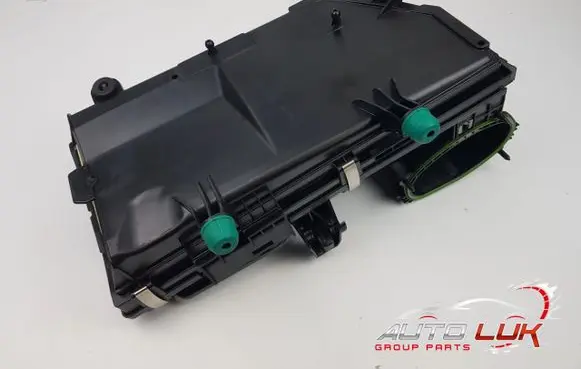Mercedes-Benz E W213 Air filter box cover A6540907900