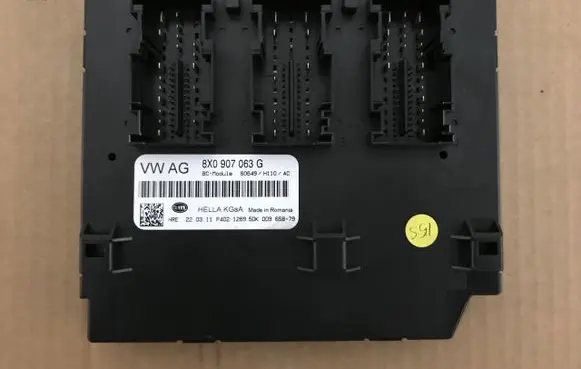 Audi A1 Comfort/convenience module 8X0907063G
