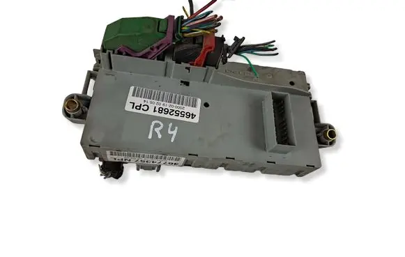 Fiat Punto (188) Fuse module 46552681 46552681CPL
